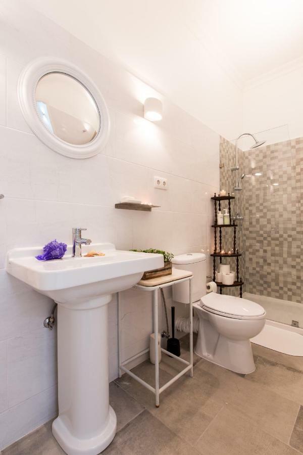Lisbon Secret & Charming Baixa 4 Bedroom Apartment Exterior foto
